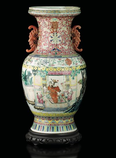 Vaso in Porcellana Famiglia Rosa Raffigurante Scena di Bambini che Giocano, Decori Naturalistici ...
