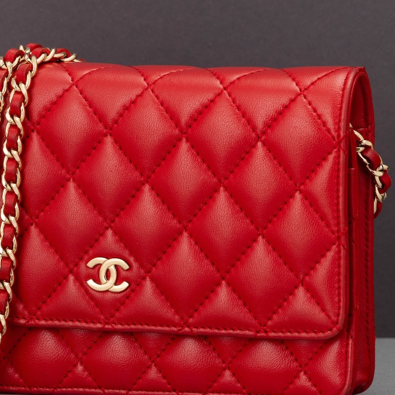 Chanel Trendy CC Wallet On Chain