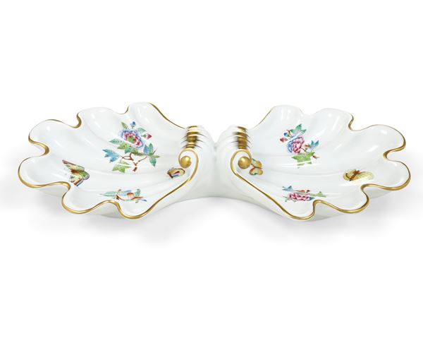 Antipastiera centrotavola "Queen Victoria" Ungheria, Manifattura Herend, seconda metà del XX secolo 