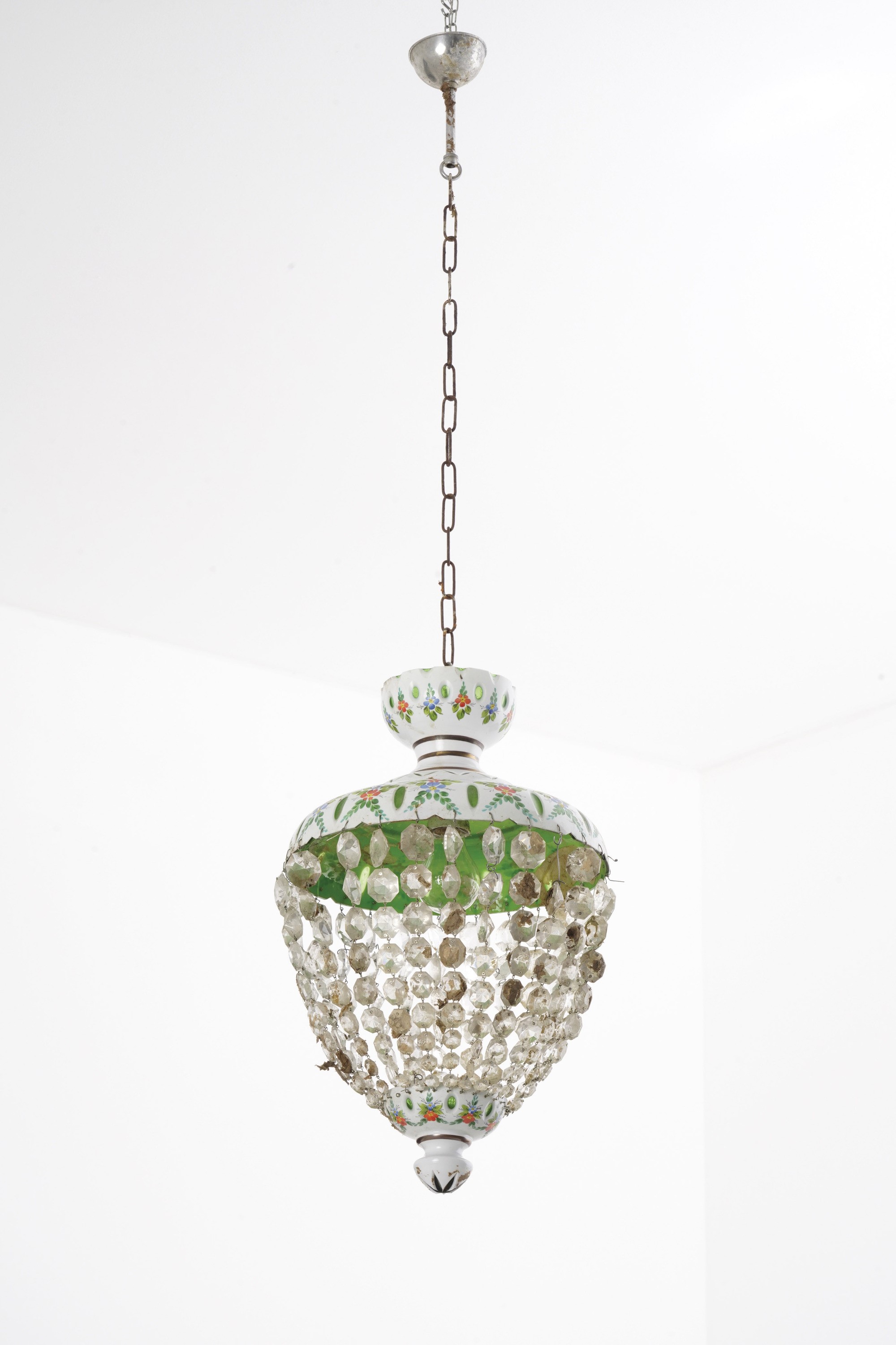 Coppia di Lampadari con Diffusori in Vetro Lattimo e Colorato