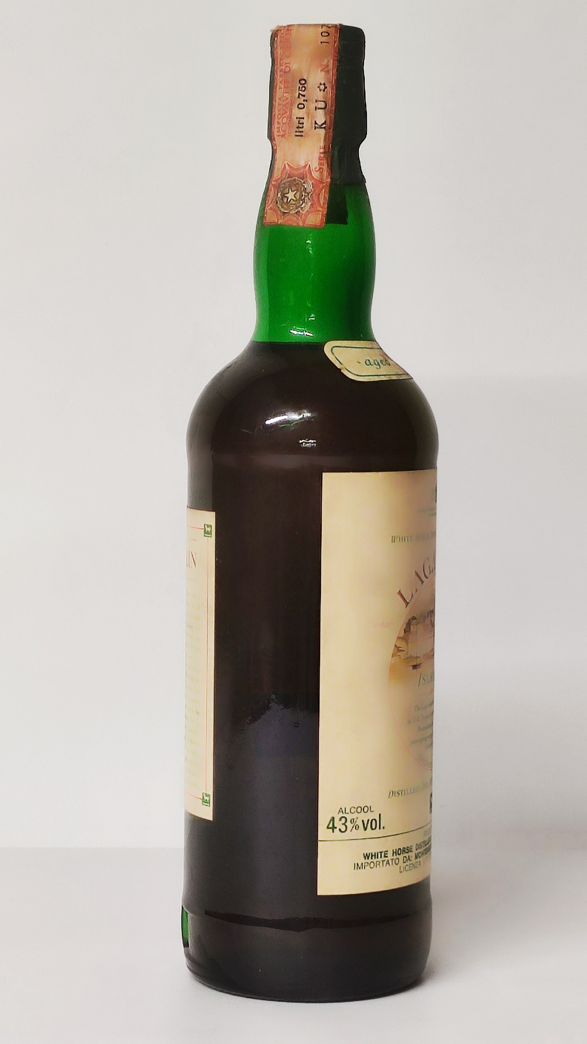 Lagavulin White Horse 12 Years Old, Islay Malt Scotch Whisky