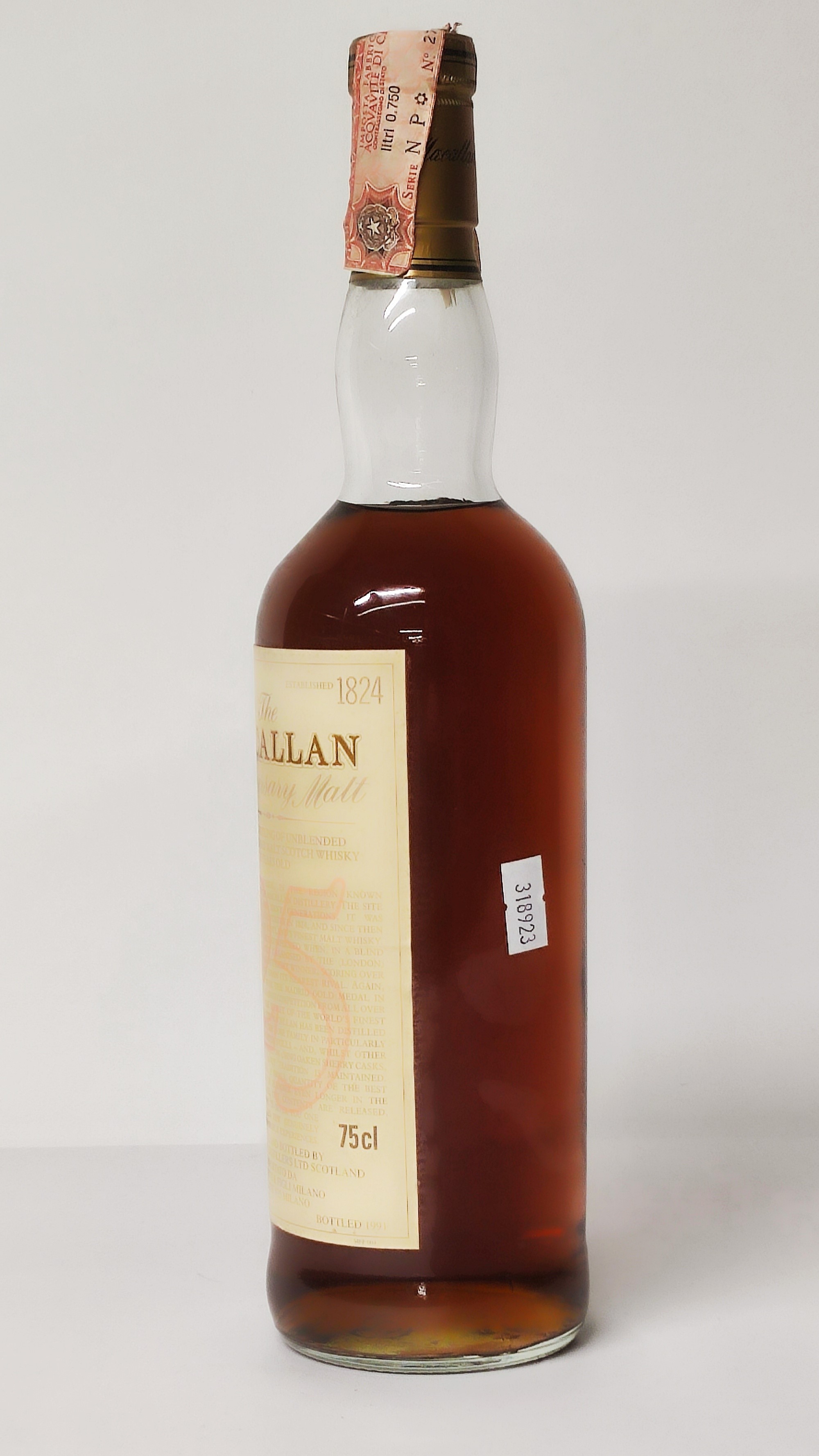 The Macallan Anniversary 25 Years Old 1965, Single Highland Malt Scotch Whisky