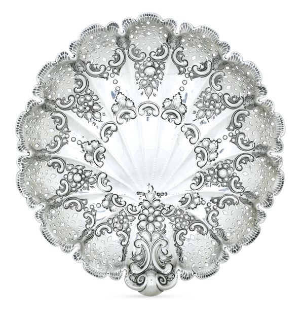 Centrotavola a guisa di conchiglia. Sheffield 1897