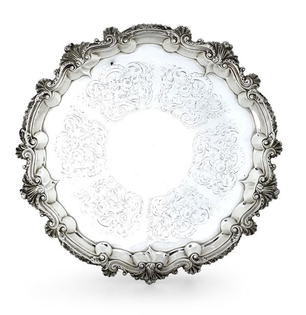 Salver. Londra 1845, argentiere Jhon Wakerfield