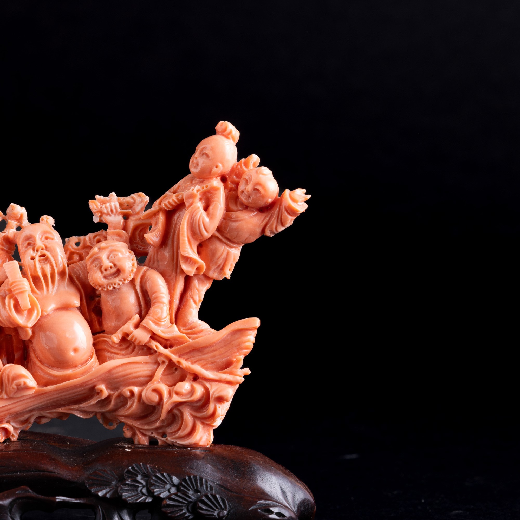 Figura in Corallo Raffigurante Barca con Immortali, Cina, XIX Secolo