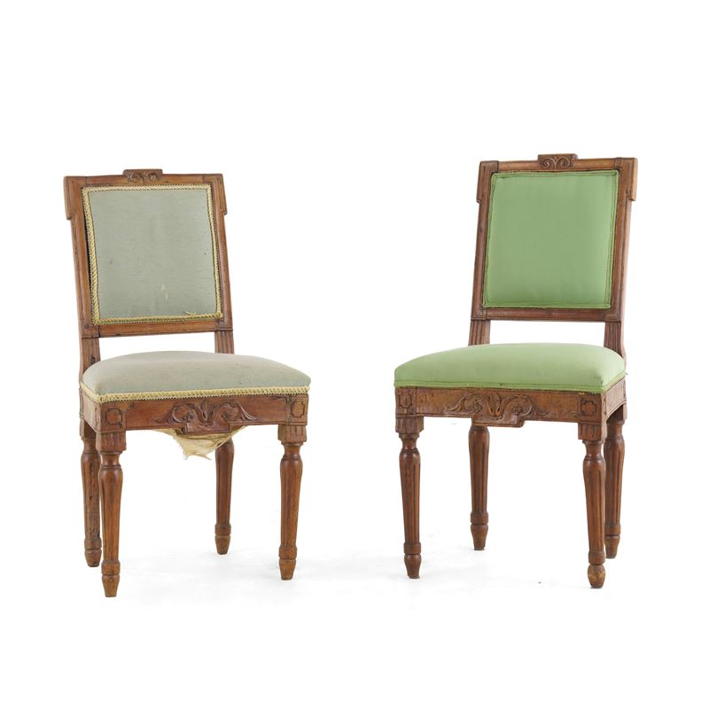 Coppia di sedie in legno intagliato Luigi XVI. XVIII-XIX secolo  - Auction Antiques - Cambi Casa d'Aste