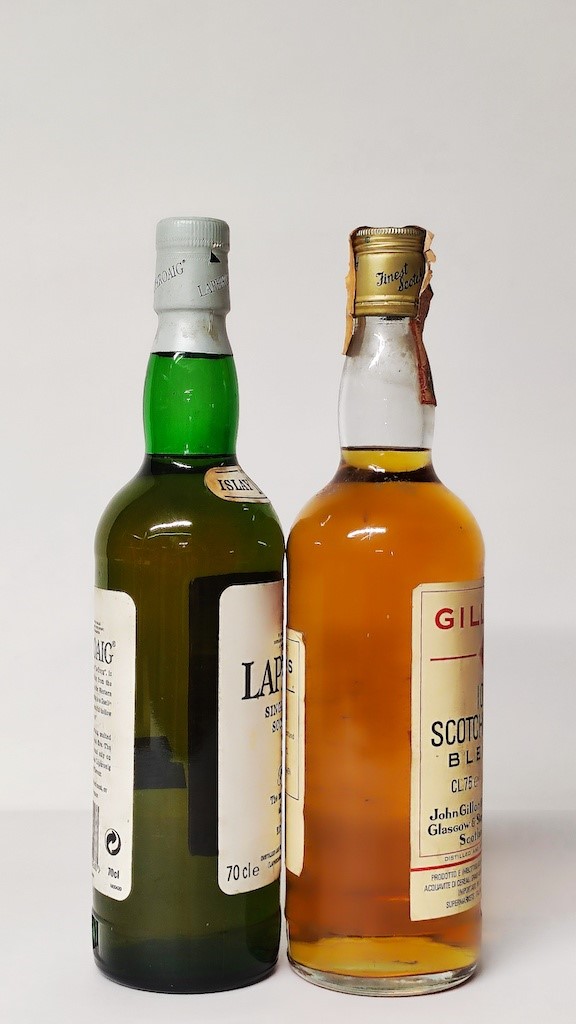Laphroaig 10, Gillon's, Scotch Whisky