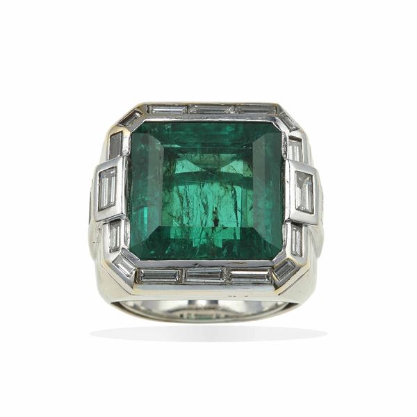 Emerald and diamond ring. Gemmological Report C. Dunaigre n. CDC 1910147, R.A.G. Torino n. J20036mn, LFG n. 408666