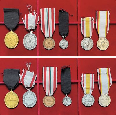 Sovrano Militare Ordine di Malta. Lotto di Sei Onorificenze.