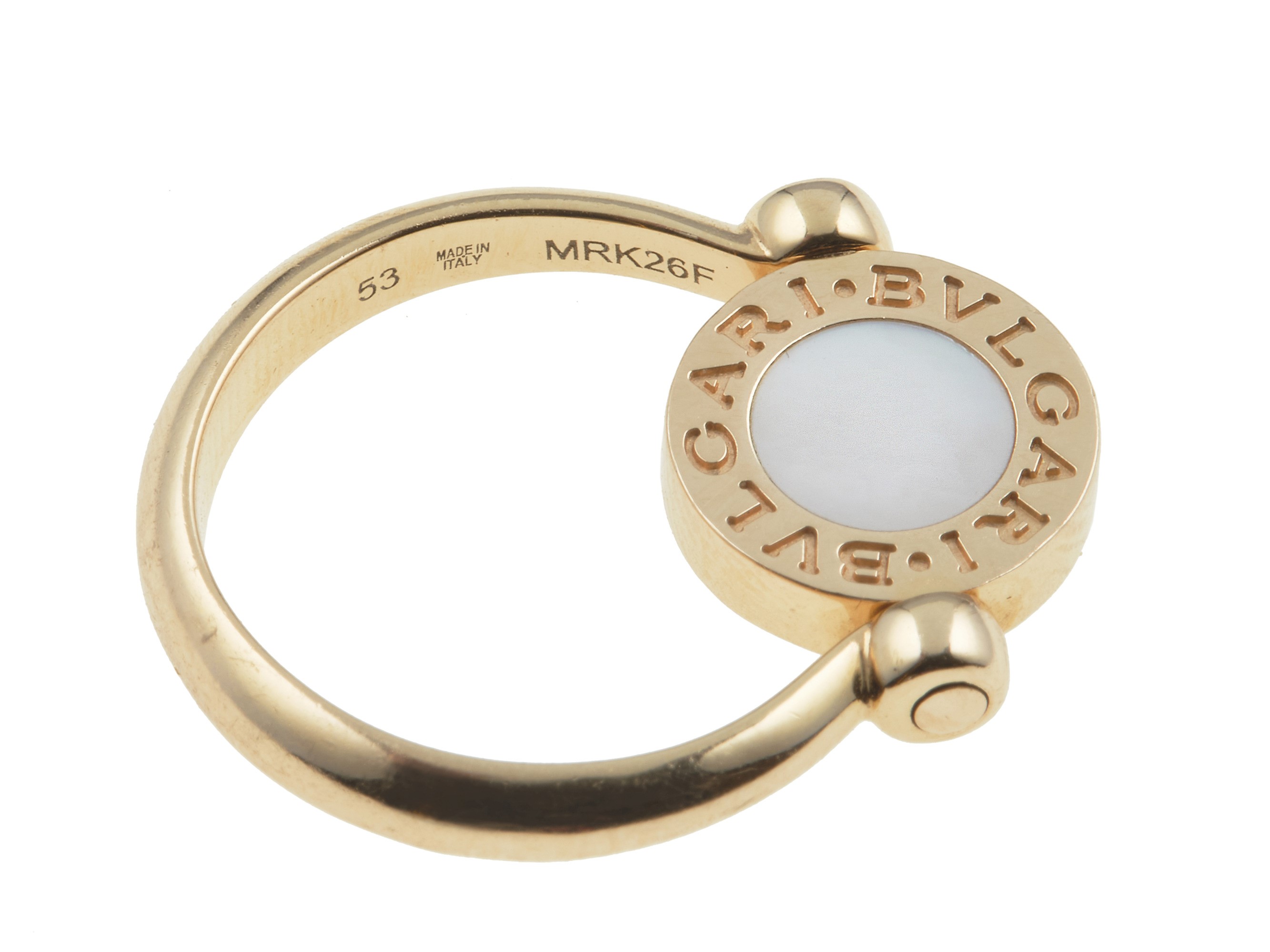 Bulgari. Anello "bulgari Bulgari" Corallo e Madreperla