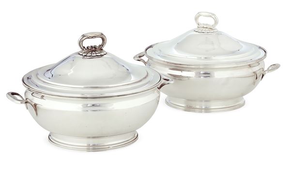 Coppia di zuppiere. Argenteria italiana del XX secolo, argentiere Alessandro Marzotto, Vicenza