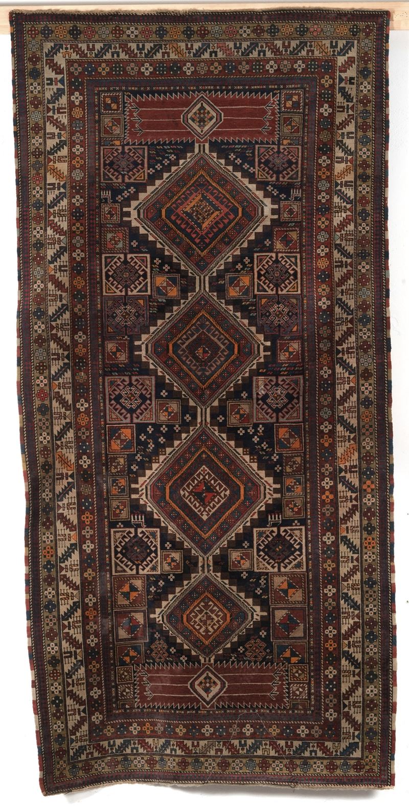 Tappeto Shirvan Caucaso fine XIX secolo  - Asta Tappeti Antichi - Cambi Casa d'Aste