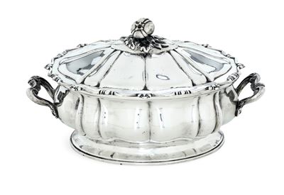 Zuppiera. Argenteria Italiana del XX Secolo, Bollo con Fascio Littorio in Uso dal 1935 al 1945, A...