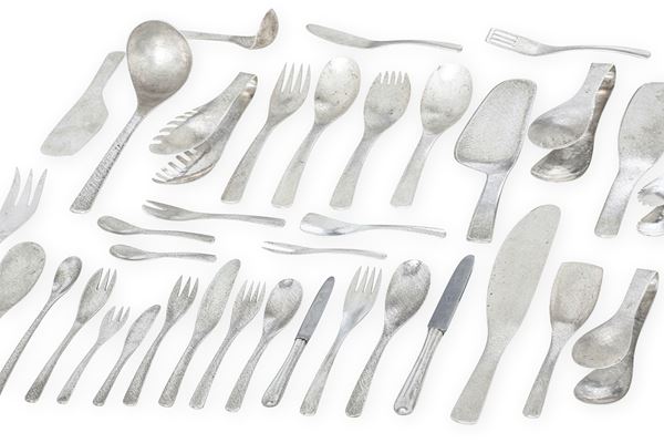 Importante servizio di posate per 12 coperti composto da 243 pezzi, Milano 1963, Finzi Arte di Arrigo & Olga Finzi