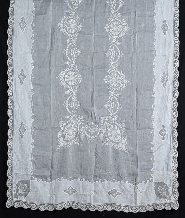 Tovaglia con dodici tovaglioli