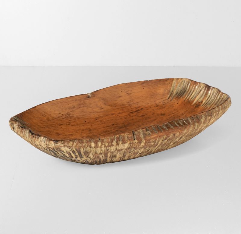 Macabo Cusano Milanino : Grande centrotavola.  - Auction Design Lab - Cambi Casa d'Aste