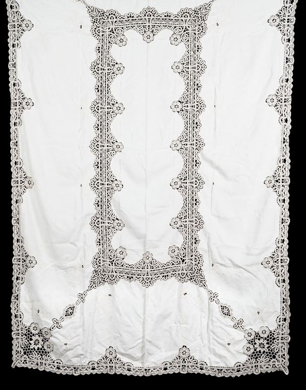 Tovaglia con dodici tovaglioli