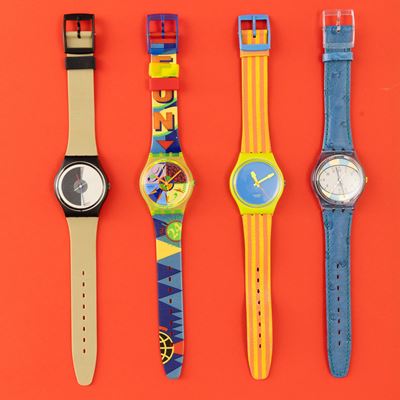 Quattro Swatch Nos:swatch Mezza Lunaswatch Fifth Schiftswatch Chaise Longueswatch Milk Shake