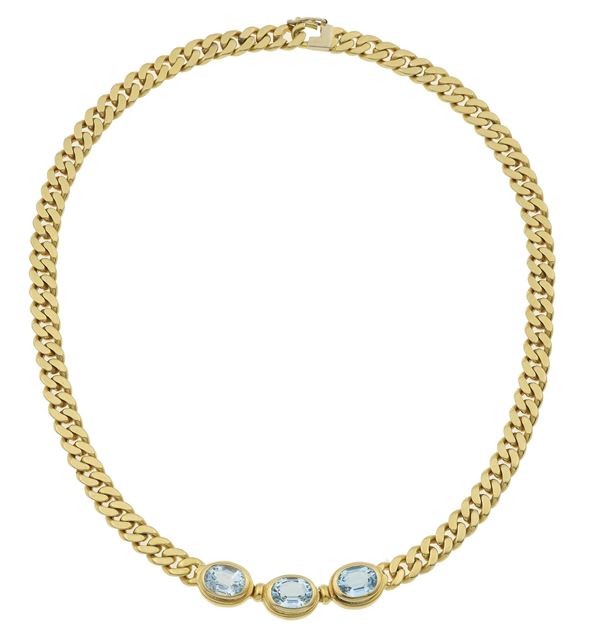 Girocollo con tre acquemarine