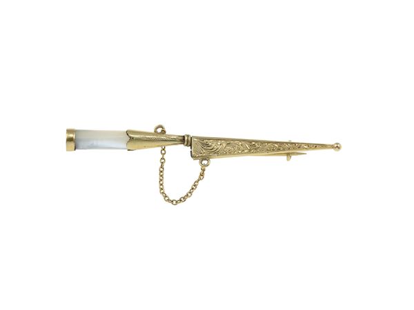 Gold, silver and mother of pearl brooch