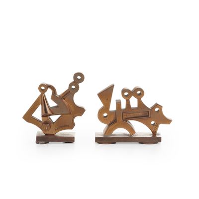 Coppia di sculture in bronzo dorato