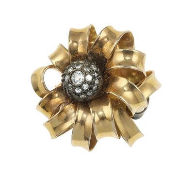 Anello “fiore” con Piccoli Diamanti
