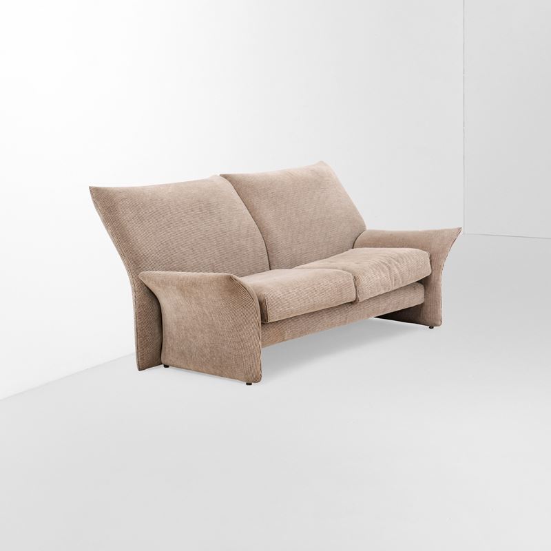 Emilio Guarnacci : Divano mod. Falena  - Asta Arredi del XX secolo - Cambi Casa d'Aste