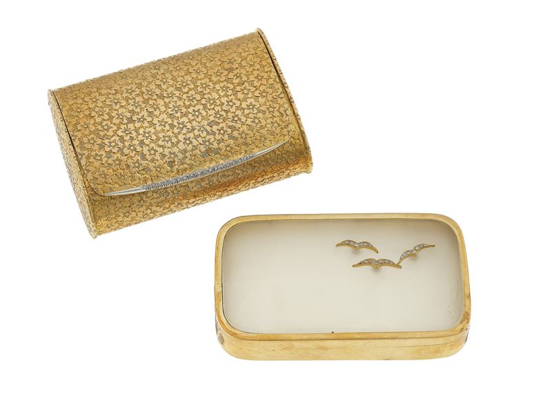 Gold and diamond cigarette case and opaline glass, gold and diamond little box  - Auction Fine Jewels - Cambi Casa d'Aste