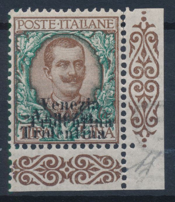 1918 – Regno d’Italia – Occupazioni I Guerra Mondiale – Terre Redente – Trentino-Alto Adige – Francobolli d’Italia soprastampati VENEZIA TRIDENTINA  - 1 lira bruno e verde varietà doppia soprastampa adf (Sass. 27b).
