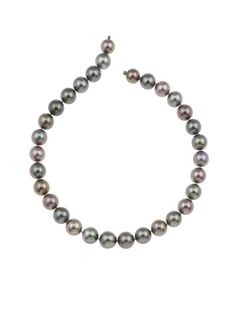 Cultured grey pearl row. Gemmological Report R.A.G. Torino n. JR23006  - Auction Fine Jewels - Cambi Casa d'Aste