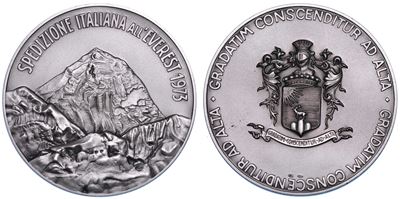Italia - Primo Anniversario della Conquista Dell'everest. Medaglia in Argento 1973.