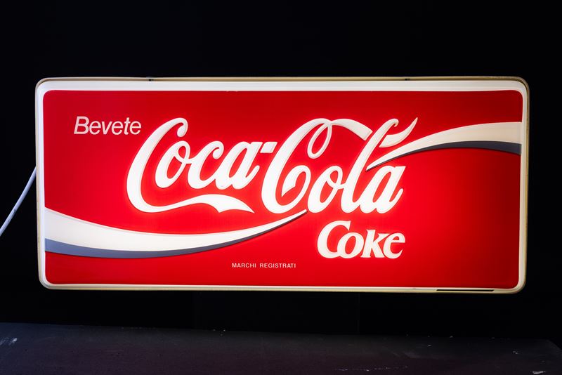 Bevete CocaCola  - Asta POP Culture e Manifesti d'Epoca - Cambi Casa d'Aste