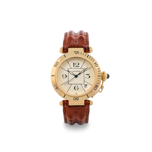 Cartier - Pasha ref 1020 in 18k yellow gold, automatic movement, box and guarantee, circa 1990