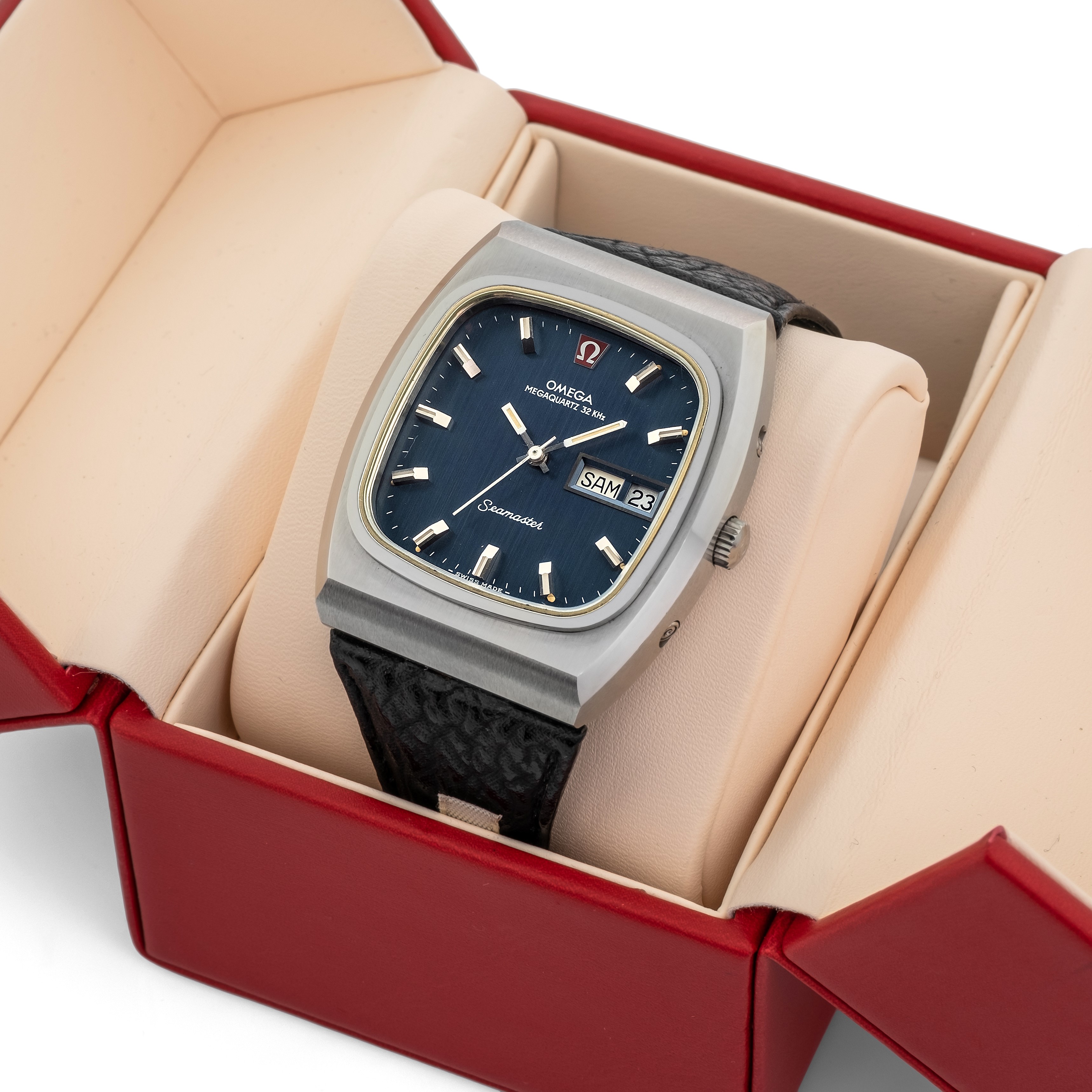 Omega - Mega Quartz 32 Khz, Quadrante Blu Satinato, Accompagnato da Scatola Service, Circa 1970