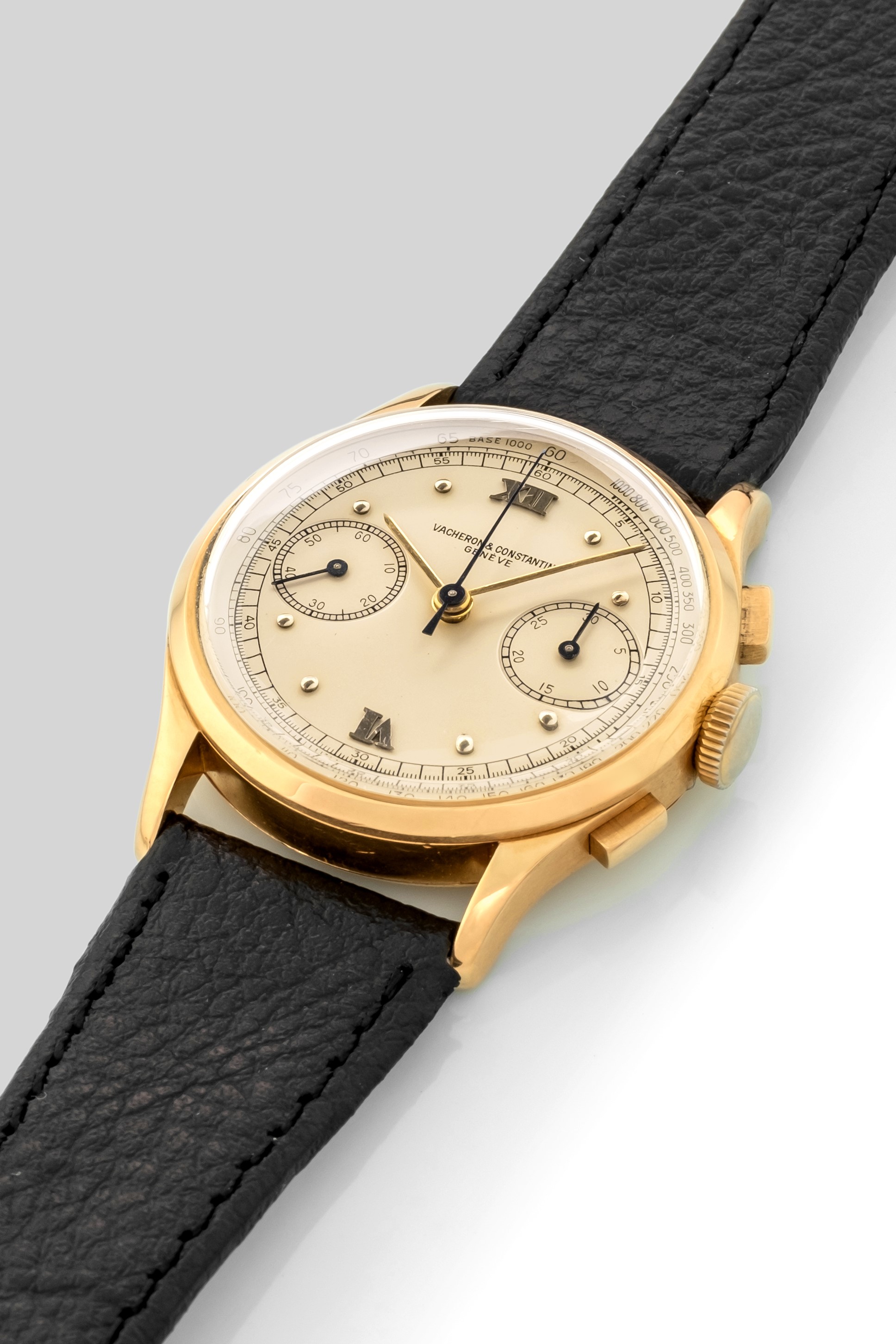 Vacheron & Constantin - Elegante Cronografo Due Contatori Ref 4072 in Oro Giallo 18k, Circa 1942