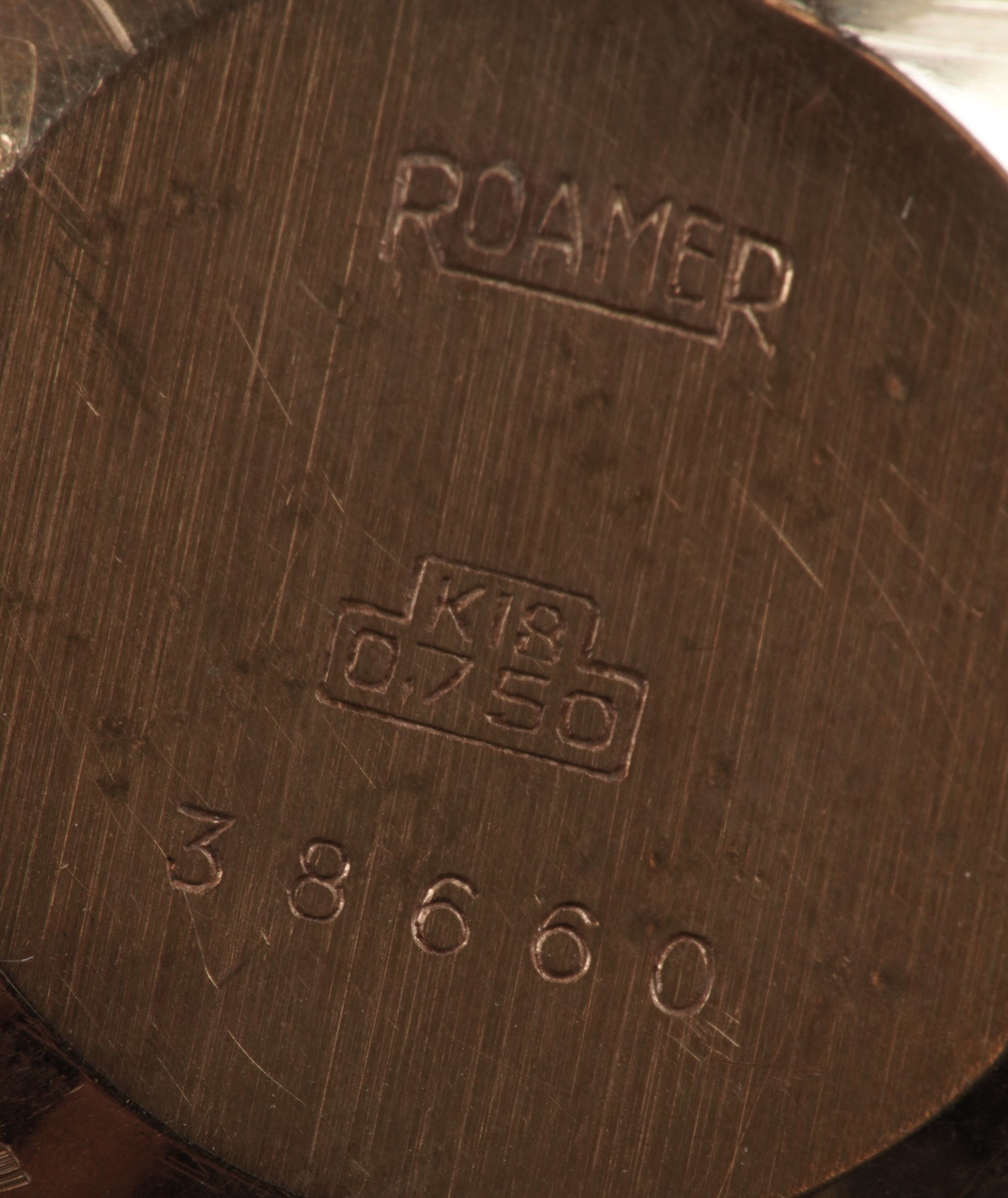 Roamer - Solo tempo in oro giallo 18k con quadrante argenté e piccoli secondi