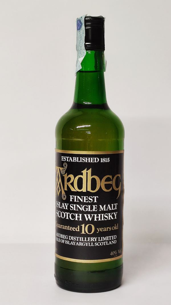Ardbeg 10 Years Old, Islay Single Malt Scotch Whisky