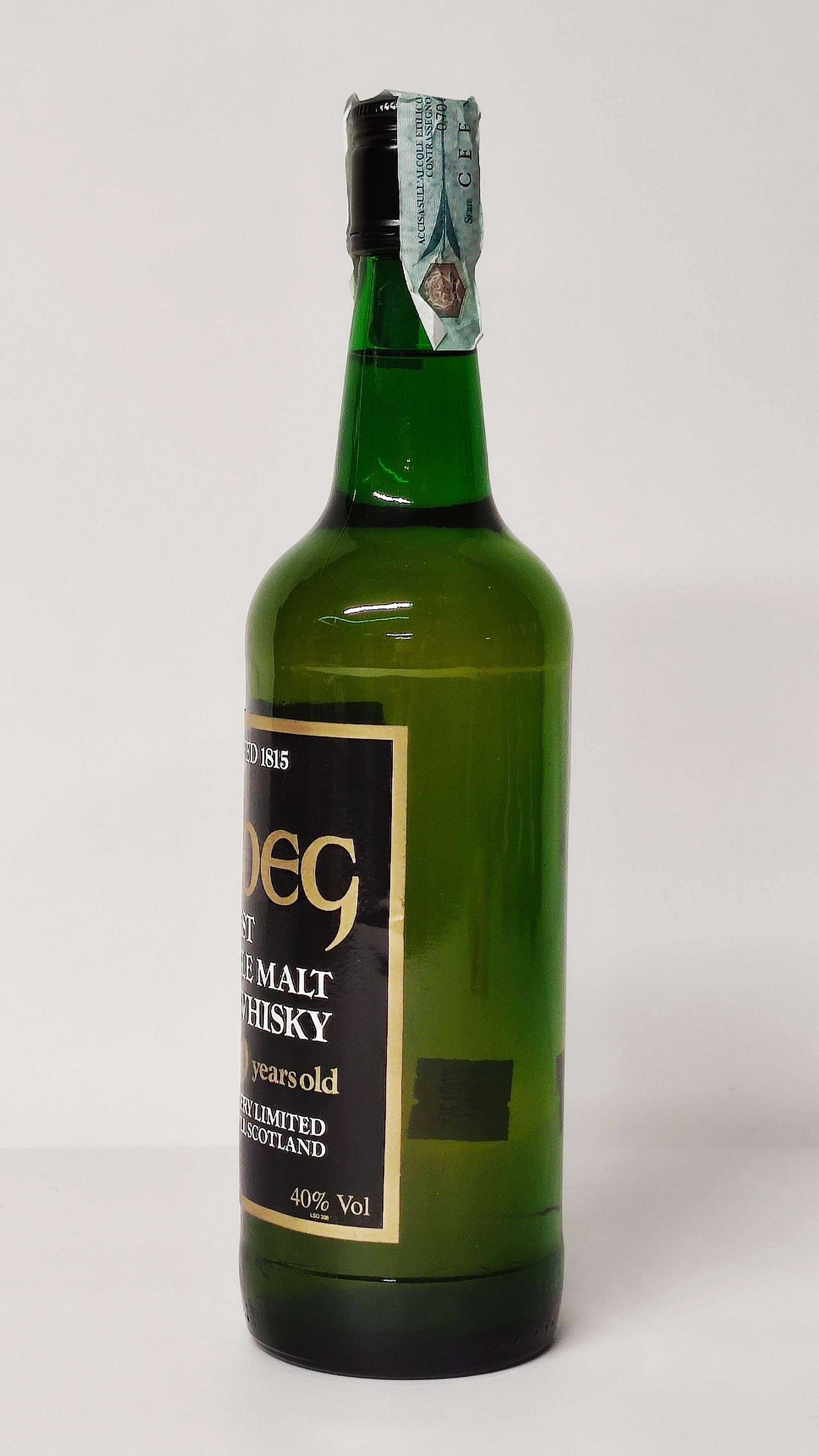 Ardbeg 10 Years Old, Islay Single Malt Scotch Whisky