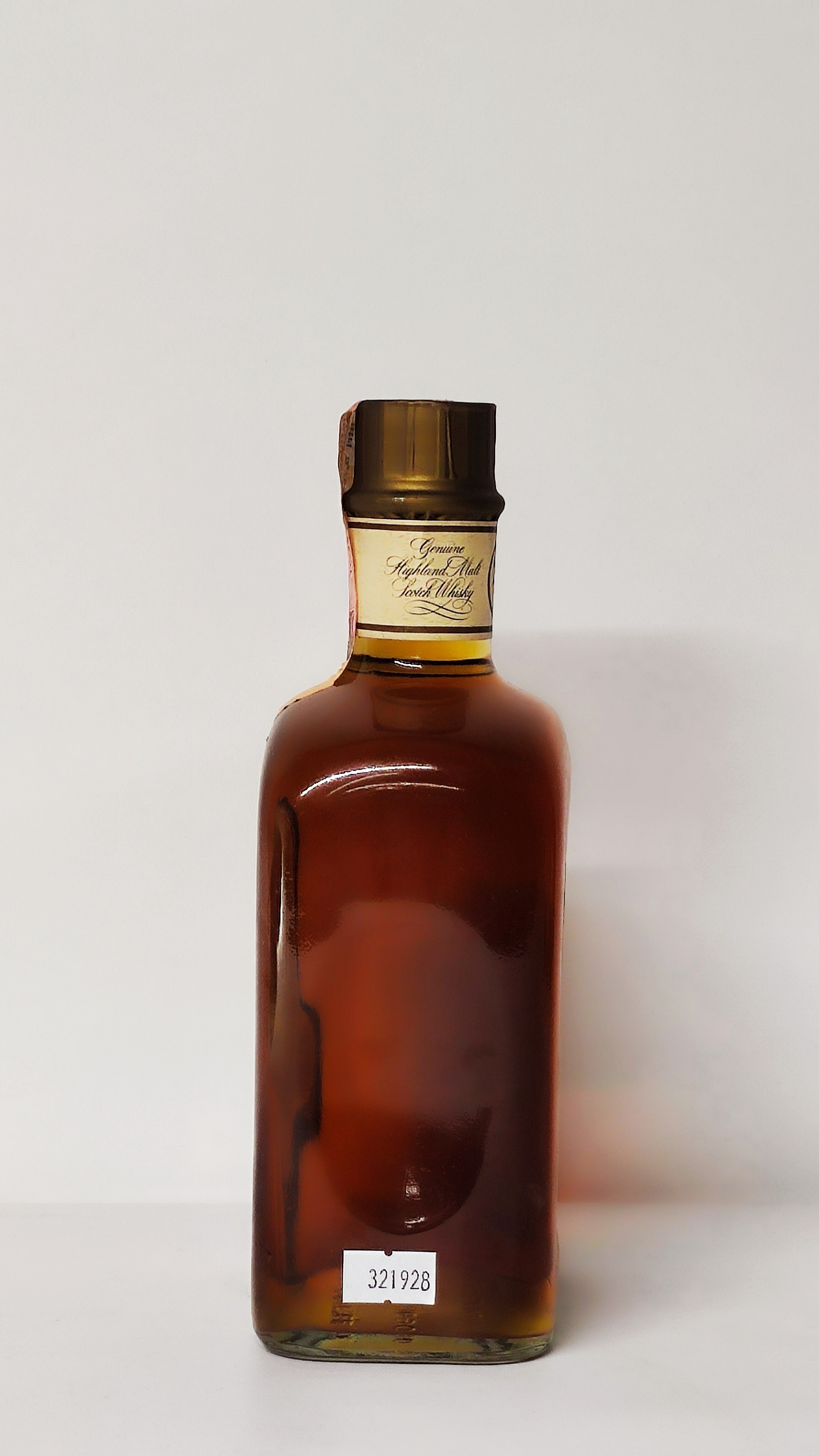 Glen Grant Royal Wedding Reserve 25 Years Old, Highland Malt Scotch Whisky