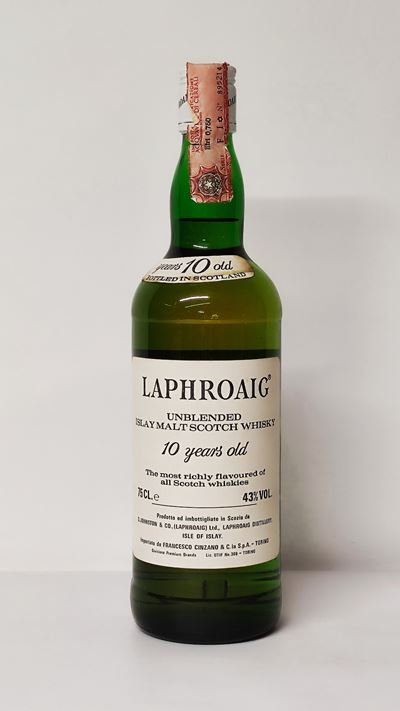Laphroaig 10 Years Old, Unblended Single Malt Scotch Whisky