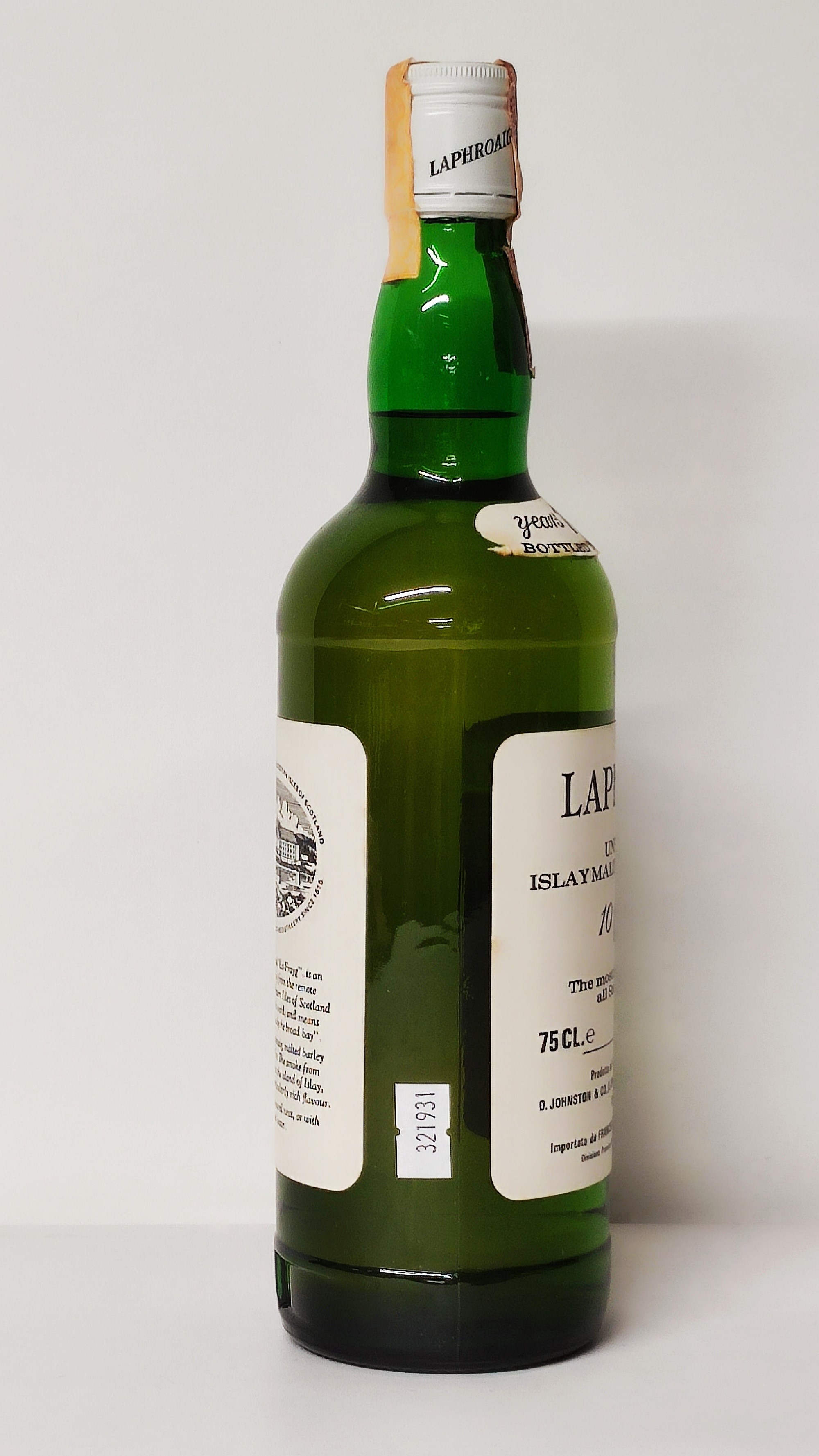 Laphroaig 10 Years Old, Unblended Single Malt Scotch Whisky