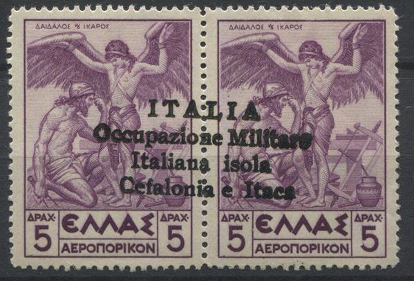 1941 - Regno d’Italia - Occupazioni II guerra mondiale - Cefalonia ed Itaca - Emissioni di Argostoli - Posta Aerea - Francobollo di posta aerea di Grecia con soprastampa a mano 5+5 d. lilla (Sass. 27).