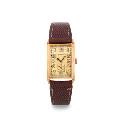 Orologio di Forma Art Decò in Oro 18k Quadrante al Radio, Movimento Longines Carica Manuale, Circ...