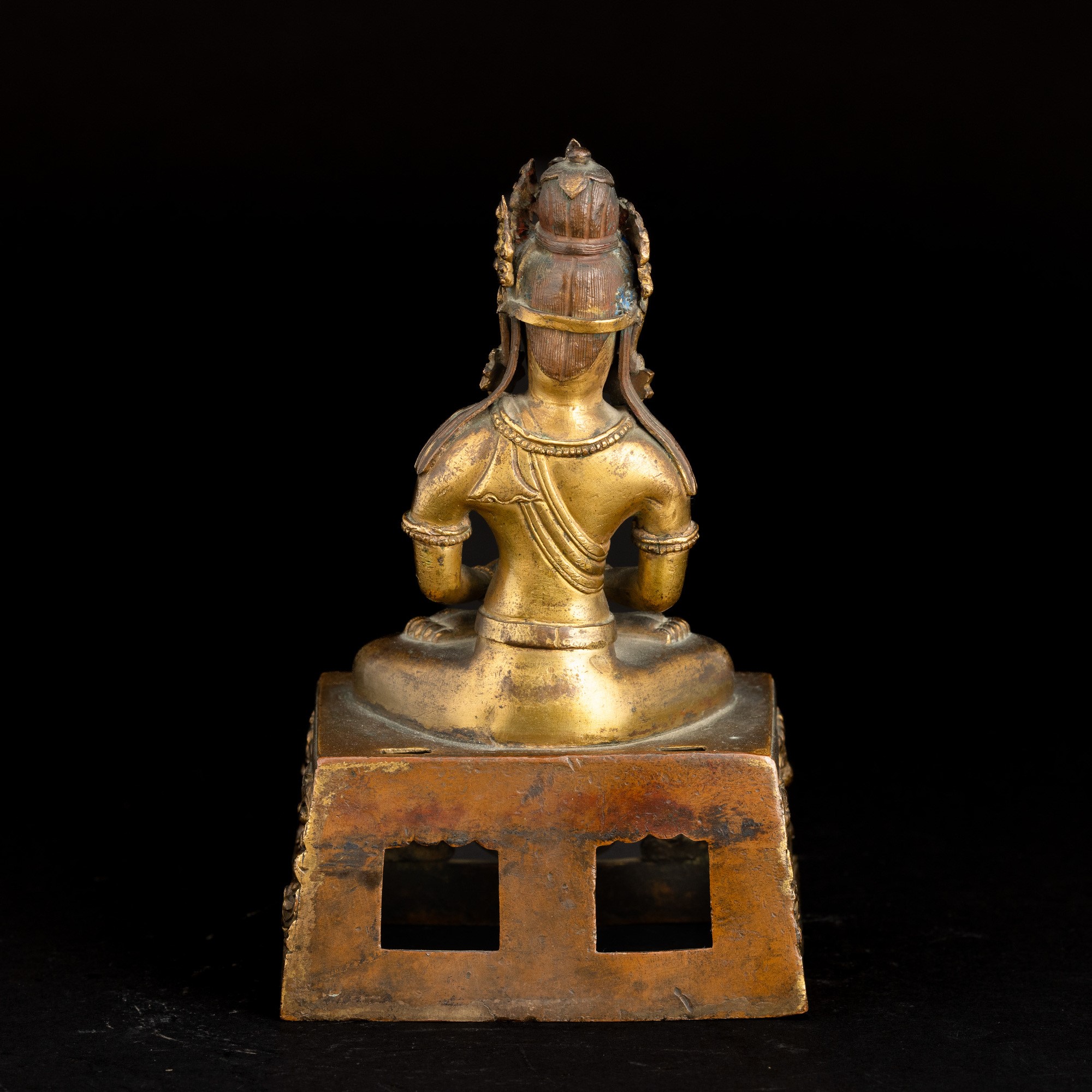 Figura in Bronzo Dorato Raffigurante Buddha Amitayus Incoronato con Iscrizioni: "da Qing Qian Lon...
