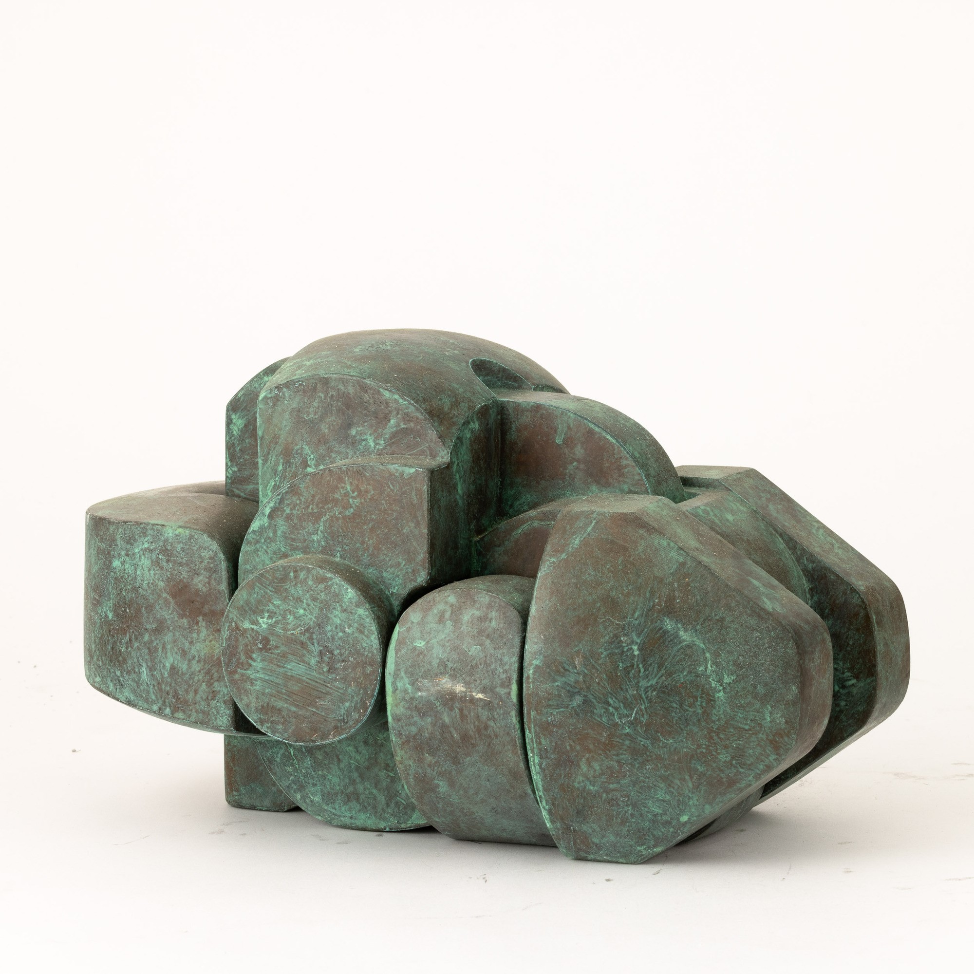 Andrea Cascella - Un legame - scultura in bronzo con patina verde, 1982