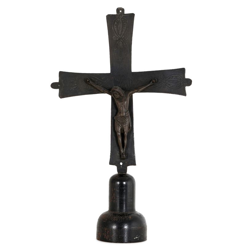Manifattura lombarda del XV secolo Croce astile medievale con Corpus Christi  - Auction Sculpture and Works of Art - Cambi Casa d'Aste