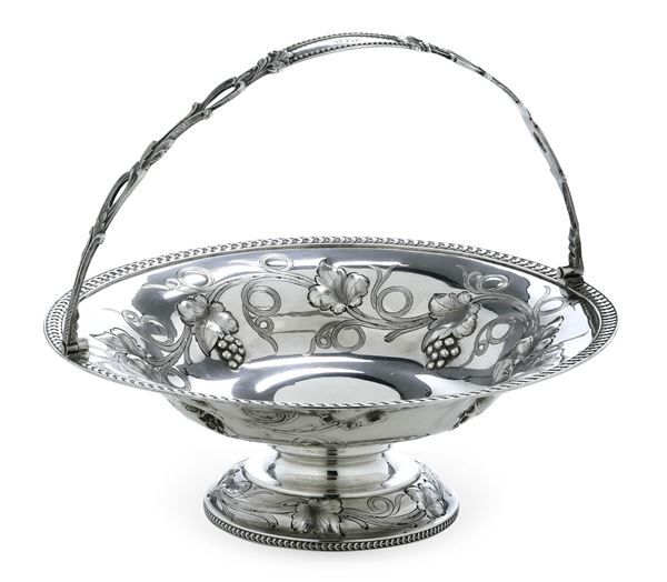 Cestino. Philadelphia, USA XX secolo, argentiere R. & W. Wilson