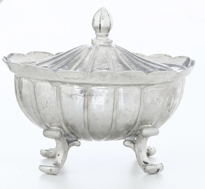 Milano, 1780-1790. Argentiere Gian Battista Croff (1756-1840) Rara Teiera