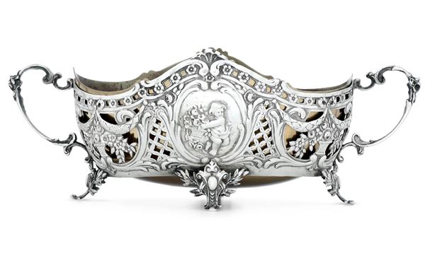 Centrotavola. Germania XIX-XX secolo