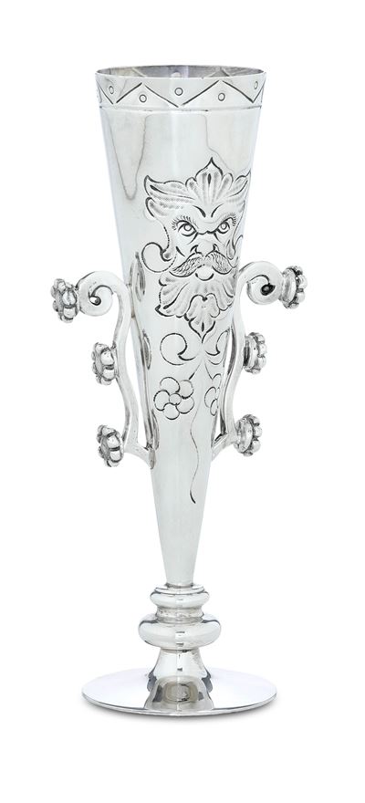 Pampaloni, Bicchiere con fiori e mascherone in argento 925